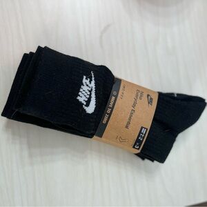 Nike Men's Black Everyday Athletic Socks
